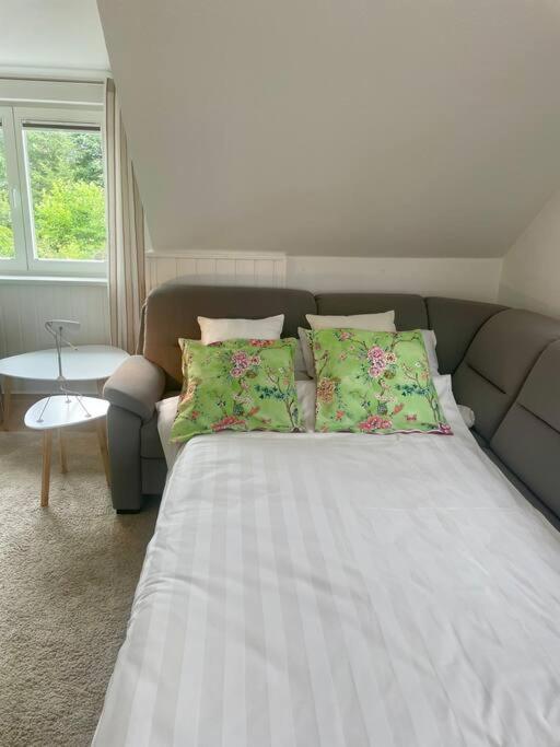 Sonnige Wohnung Am Lindenberg Lohfelden Exteriör bild